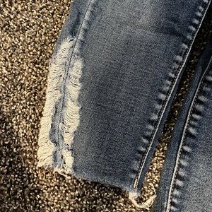 american eagle jeans, size 4 short